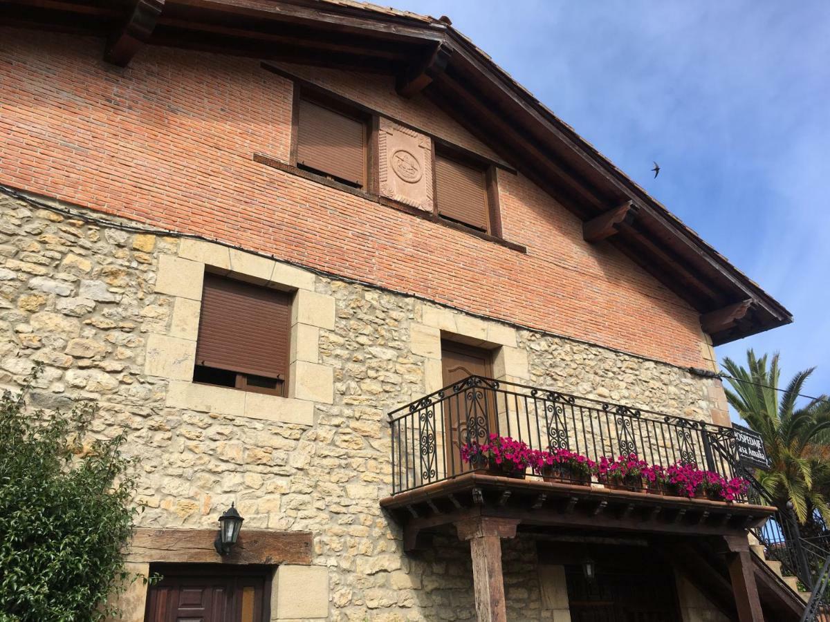 Hospedaje Casa Amalia Queveda Exterior photo