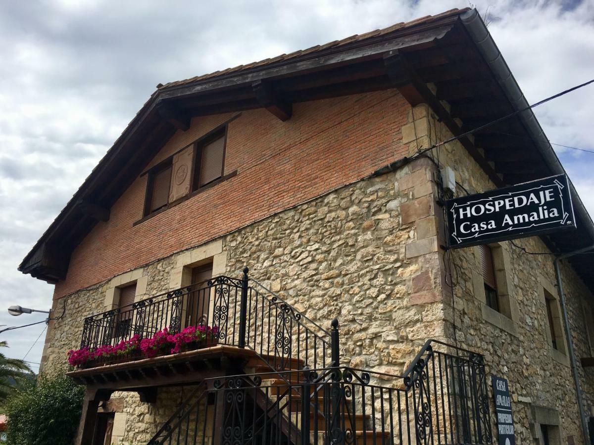 Hospedaje Casa Amalia Queveda Exterior photo